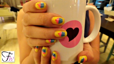 One of our blogger friends and her cupcake nails. Pretty!